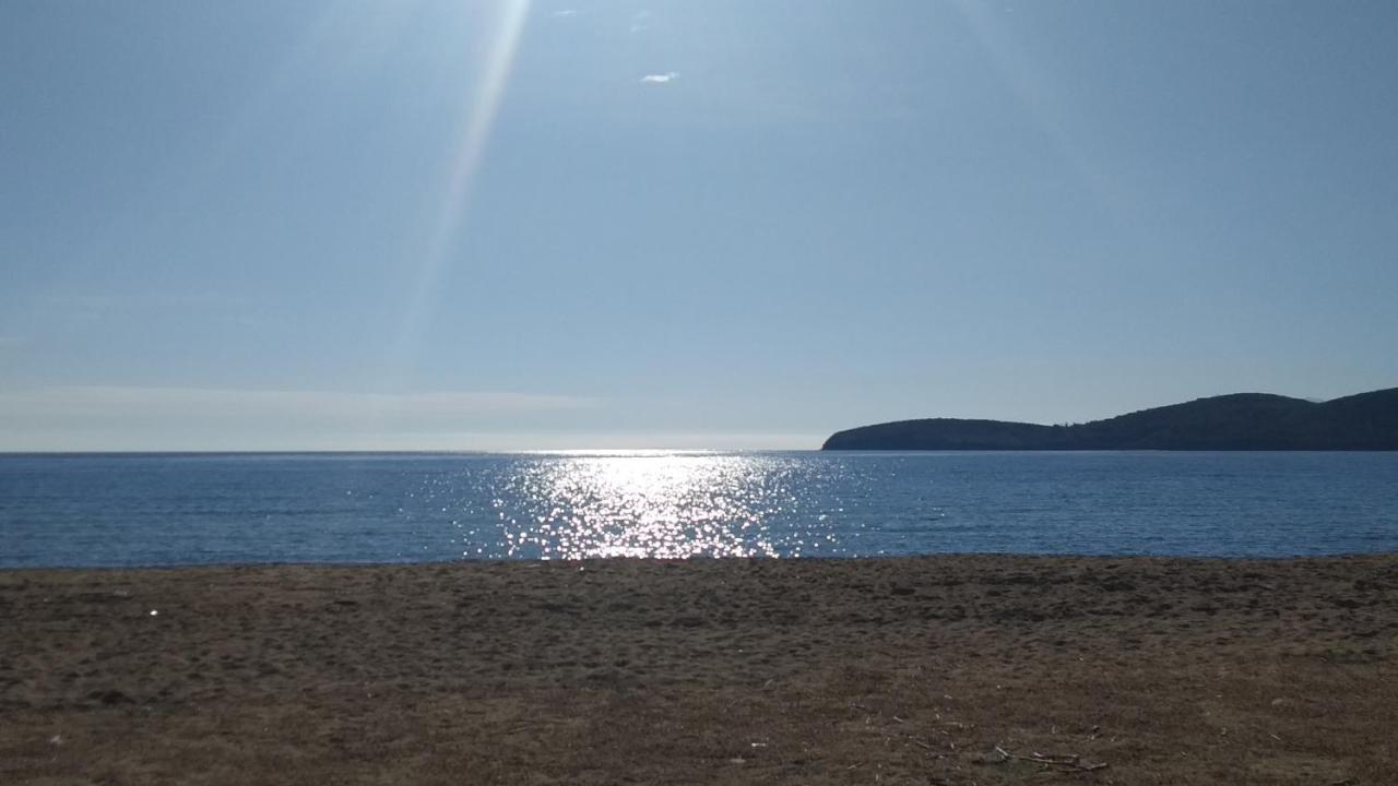 Sea And Sky Apartment Néa Péramos 외부 사진
