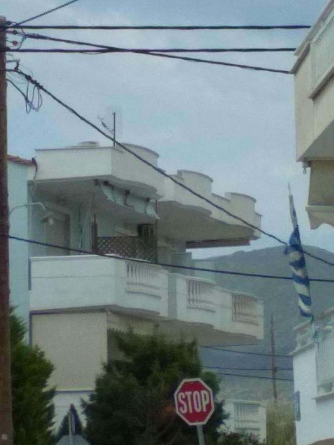 Sea And Sky Apartment Néa Péramos 외부 사진