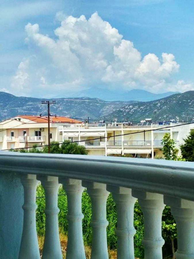 Sea And Sky Apartment Néa Péramos 외부 사진